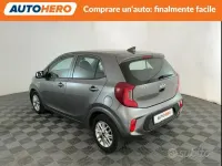 Usata Kia Picanto Urban 67 CV (49 kW) 2024 Grigio Utilitaria