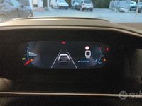 Usata Peugeot 2008 Allure 102 CV (75 kW) 2022 Grigio SUV