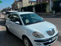 Usata Lancia Ypsilon 69 CV (50 kW) 2005 Blu Utilitaria