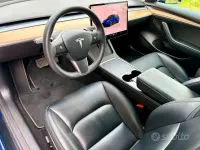 Usata Tesla Model 3 RWD 88 kW (120 CV) 2023 Bluazzurro Berlina