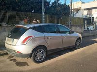 Usata Lancia Delta 120 CV (88 kW) 2010 Grigio Utilitaria