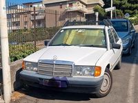 Usata Mercedes 190 72 CV (52 kW) 1988 Bianco Berlina