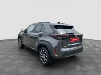 Usata Toyota Yaris Trend 92 CV (67 kW) 2026 Dark grey Utilitaria