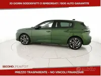 Usata Peugeot 308 Allure 131 CV (96 kW) 2023 Verde Berlina
