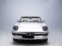 Usata Alfa Romeo Spider Quadrifoglio Verde 126 CV (92 kW) 1990 Argento Cabrio