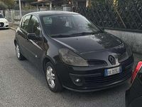 Usata Renault Clio II 68 CV (50 kW) 2006 Berlina
