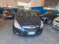 Usata Opel Corsa Cosmo 100 CV (73 kW) 2011 Nero Utilitaria