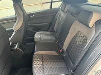 Usata VW Golf VIII R-line 131 CV (96 kW) 2020 Bianco Berlina