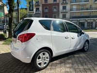 Usata Opel Meriva 95 CV (69 kW) 2017 Bianco Monovolume