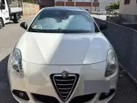 Usata Alfa Romeo Giulietta 105 CV (77 kW) 2010 Bianco Utilitaria