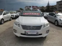 Usata Toyota RAV4 150 CV (110 kW) 2012 Bianco SUV