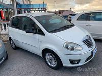 Usata Lancia Musa 77 CV (56 kW) 2012 Bianco Monovolume