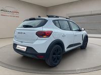 Usata Dacia Sandero Extreme 101 CV (74 kW) 2024 Bianco SUV