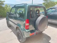 Usata Suzuki Jimny 65 CV (47 kW) 2004 Verde SUV