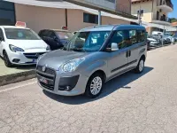 Usata Fiat Doblò 105 CV (77 kW) 2012 Grigio Monovolume