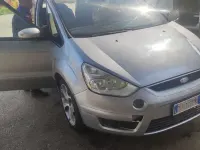 Usata Ford S-MAX Titanium 140 CV (102 kW) 2007 Argento Monovolume