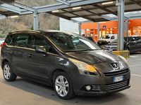 Usata Peugeot 5008 149 CV (109 kW) 2010 Grigio Monovolume