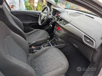 Usata Opel Corsa 75 CV (55 kW) 2016 Bianco Berlina