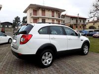 Usata Chevrolet Captiva LT 163 CV (119 kW) 2011 Bianco SUV