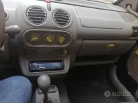 Usata Renault Twingo 58 CV (42 kW) 2000 Utilitaria