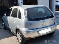 Occasion Opel Corsa 80 ch (58 kW) 2005 Gris Citadine