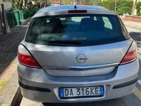 Usata Opel Astra 90 CV (66 kW) 2006 Grigio Utilitaria