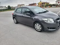 Usata Toyota Auris 97 CV (71 kW) 2008 Nero Utilitaria