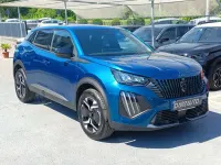 Nuova Peugeot 2008 Allure 101 CV (74 kW) 2026 Blu obsession SUV
