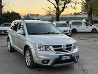 Usata Fiat Freemont Lounge 170 CV (125 kW) 2012 Grigio SUV