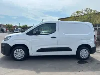 Usata Citroën Berlingo 102 CV (75 kW) 2021 Bianco Monovolume