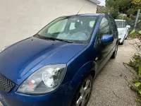 Second-hand Ford Fiesta 73 CP (53 kW) 2008 Albastru Hatchback
