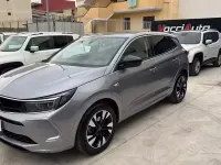 Usata Opel Grandland X Business Elegance 131 CV (96 kW) 2022 Grigio SUV