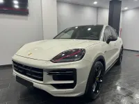 Nuova Porsche Cayenne Turbo GT 474 CV (348 kW) 2026 Beige SUV