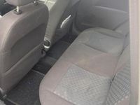 Usata Ford Fiesta Ghia 80 CV (58 kW) 2002 Utilitaria