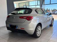Usata Alfa Romeo Giulietta Super 120 CV (88 kW) 2017 Argento Utilitaria