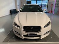 usata Jaguar XF Sportbrake 2.2 D 200 CV Premium Luxury R-LINE