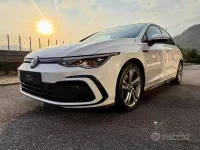 Occasion VW Golf VIII R-line 245 ch (180 kW) 2022 Blanc Berline