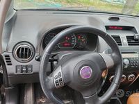 Usata Fiat Sedici 120 CV (88 kW) 2008 Nero SUV