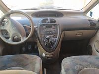Usata Citroën Xsara Picasso 2000 Nero Monovolume