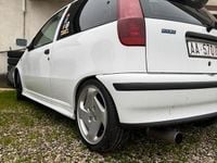 Usata Fiat Punto 133 CV (97 kW) 1994 Bianco Berlina