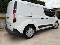Usata Ford Transit Connect 101 CV (74 kW) 2017 Bianco Monovolume