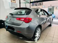 Usata Alfa Romeo Giulietta 105 CV (77 kW) 2015 Grigio Utilitaria