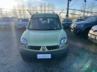 Usata Renault Kangoo 95 CV (69 kW) 2007 Verde Monovolume