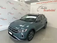Usata VW T-Roc Advance 150 CV (110 kW) 2022 Grigio SUV