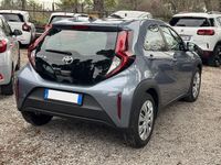 Usata Toyota Aygo X 72 CV (52 kW) 2025 Grigio SUV