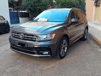 Usata VW Tiguan R-line 150 CV (110 kW) 2019 Grigio SUV
