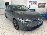 Usata VW Golf VIII Life 110 CV (80 kW) 2021 Grigio Berlina