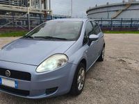Usata Fiat Grande Punto 77 CV (56 kW) 2005 Blu Utilitaria
