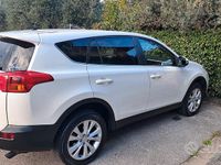 Usata Toyota RAV4 150 CV (110 kW) 2013 Bianco Berlina