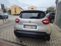 Usata Renault Captur 90 CV (66 kW) 2014 Grigio SUV